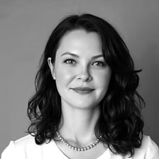 Karolina Dobson