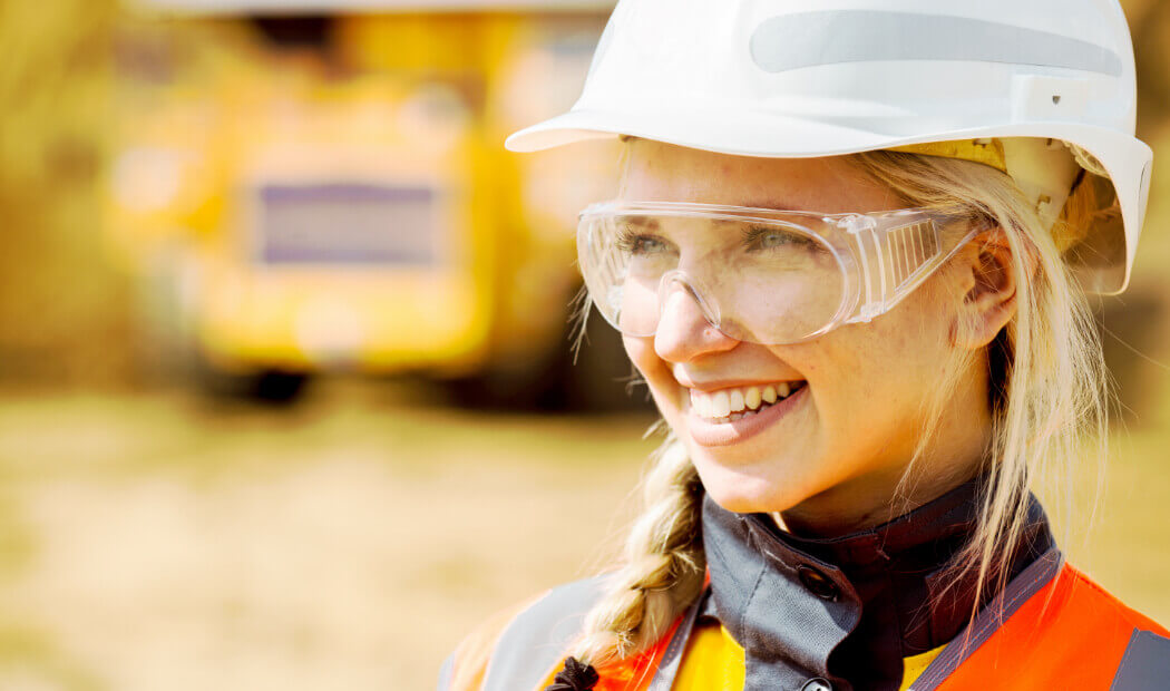 A happy FIFO worker in PPE